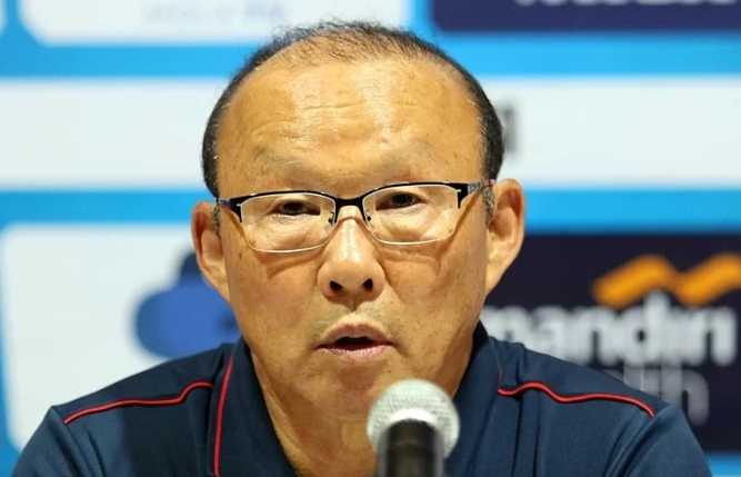 Doi tuyen Viet Nam thang Indonesia, thay Park het loi khen hoc tro