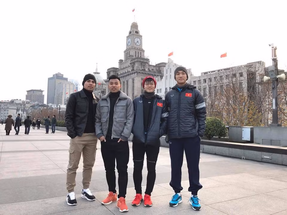 Bên cạnh bày tỏ việc muốn hẹn hò với Đoàn Văn Hậu, Trọng Đại còn chia sẻ rằng: "Ở U23 Việt Nam, mình cũng có chơi thân với một vài người! Nhưng thực ra thì hầu như ai ở trong đội mình cũng chơi hết. Bởi vì tính cách của mình hòa đồng rất nhanh và mình rất vui tính, mình hay trêu đùa mọi người.