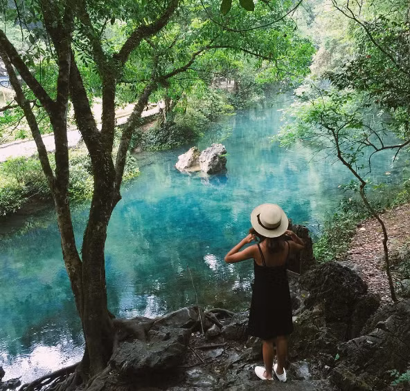 Hành trình đến Pác Bó chỉ là một chuyến đi giản dị giúp bạn tạm gác lại mọi âu lo, mệt mỏi trong cuộc sống, cũng là hành trình dành cho những trái tim yêu nước hiểu và trân trọng thêm những giá trị của dân tộc. Ảnh:@lankhanh.lp