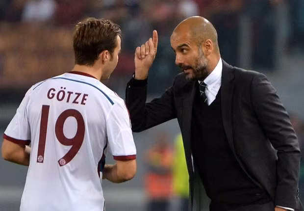 Thế nhưng khi bị chính nhà cầm quân người Tây Ban Nha này đầy ải trên ghế dự bị khiến Mario Goetze cảm thấy chán nản và tuyệt vọng.