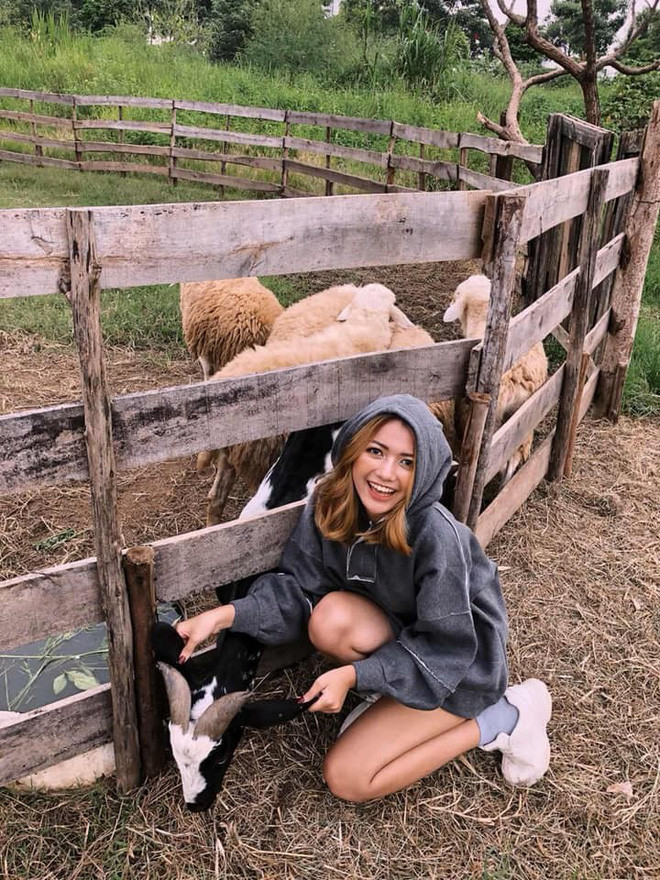 Gai xinh 2k di dau cung bi nham lai Tay cho den khi tiet lo 