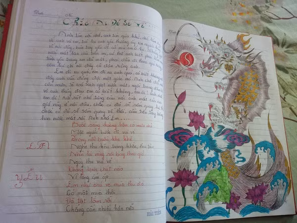 Không chỉ giữ thói quen viết nhật ký mà Shing Tc còn gây ấn tượng bằng những nét chữ nắn nót và nét vẽ chỉn chu.