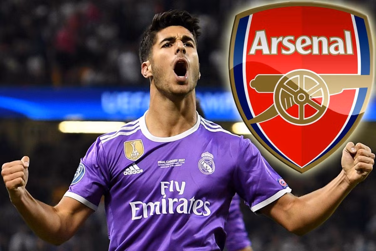 Arsenal đạt bước tiến mới khi theo đuổi sao Real: Theo tờ Daily Express, Arsenal đang thực sự cân nhắc chiêu mộ sao trẻ Marco Asensio của Real Madrid. Hiện tại, cầu thủ trẻ 21 tuổi được cho là đã gặp gỡ với các giám đốc của đội bóng để bàn bạc về vấn đề chuyển nhượng sau khi nhận được hợp đồng từ phía Arsenal. Ảnh: Daily Express