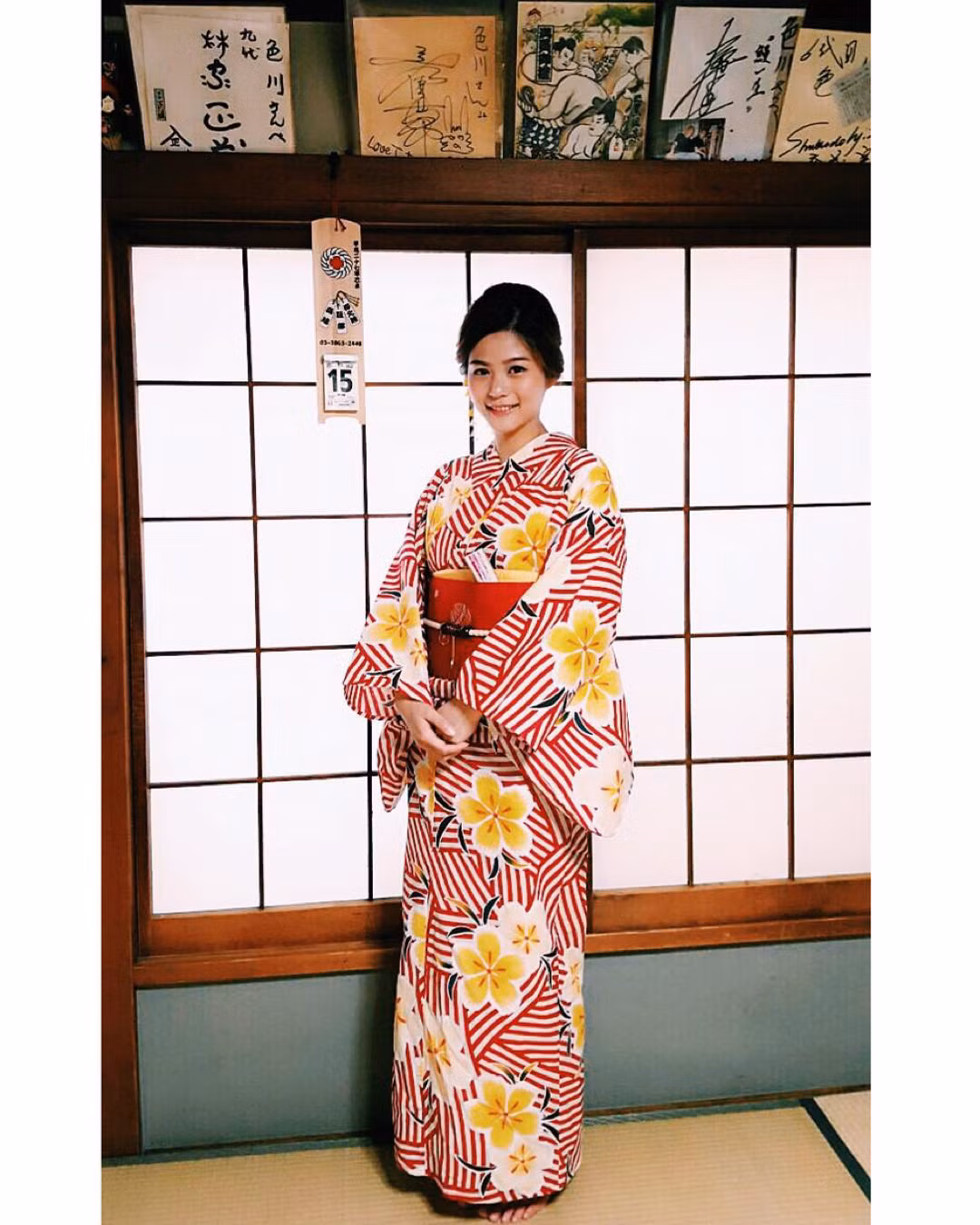 Fang Yonglin cũng được chọn làm đại diện cho một số phòng tập gym tại Hong Kong khi cô bất ngờ nổi tiếng trên mạng xã hội.