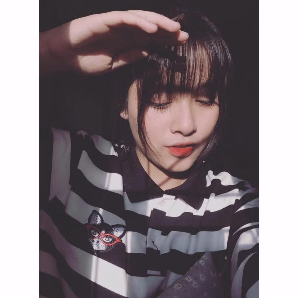 Ngay sau khi đăng tải, clip của Trà My hút hơn 31.000 lượt like và nhiều bình luận chia sẻ.