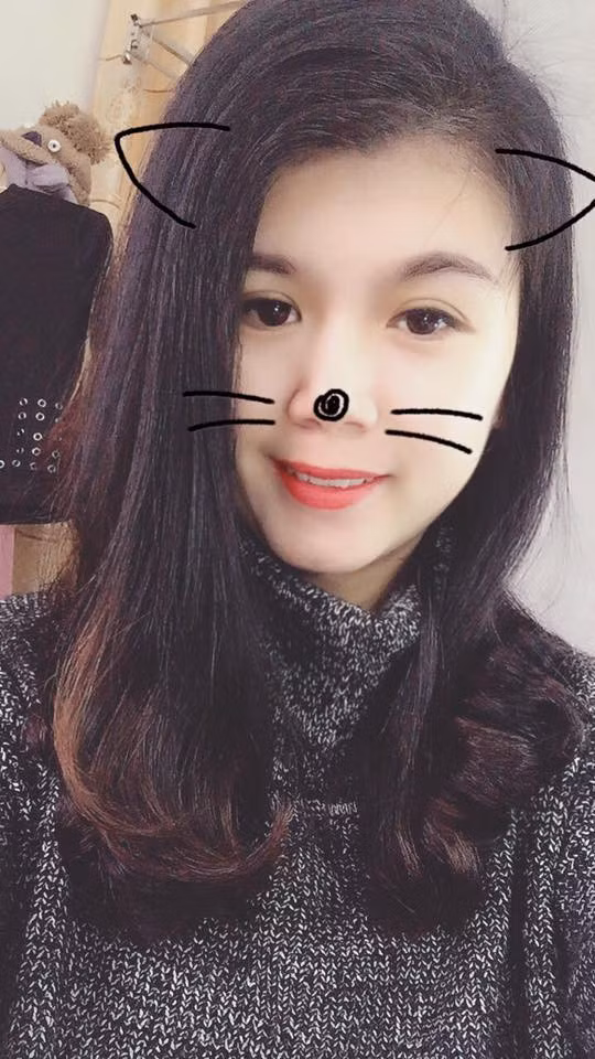 Quả đúng như vậy, những hình ảnh thay đổi kiểu tóc của các thành viên hội mẹ bỉm sữa đã khiến nhiều người chú ý bởi sự tươi tắn và đằm thắm của họ. Ở trong phần bình luận, các chị em cũng hào hứng để khoe mái tóc được chăm chút và tạo kiểu của mình.