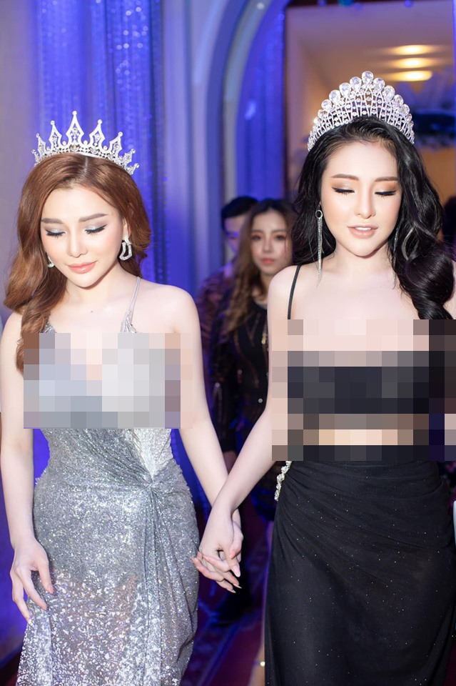 Không chỉ chịu khó chụp ảnh khoe da thịt, Ngân 98 và Mon 2K thường có những hành động khá đỡ trong bức ảnh khi để "đôi bàn tay hư" chạm vào vùng nhạy cảm của đối phương.