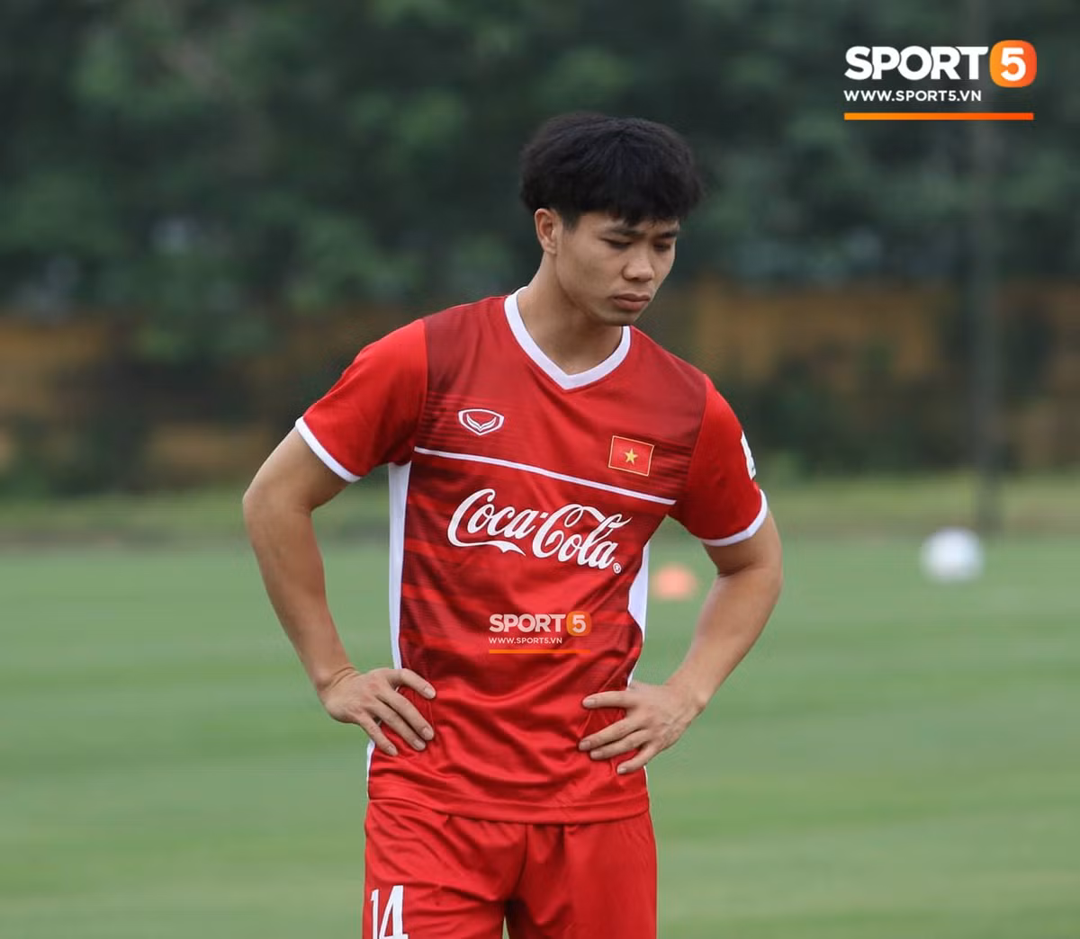 Công Phượng là cầu thủ đội tuyển Việt Nam rất có duyên với mảnh lưới của Malaysia khi anh liên tục ghi những bàn thắng tuyệt đẹp ở mọi cấp độ đội tuyển giúp chúng ta giành thắng lợi.