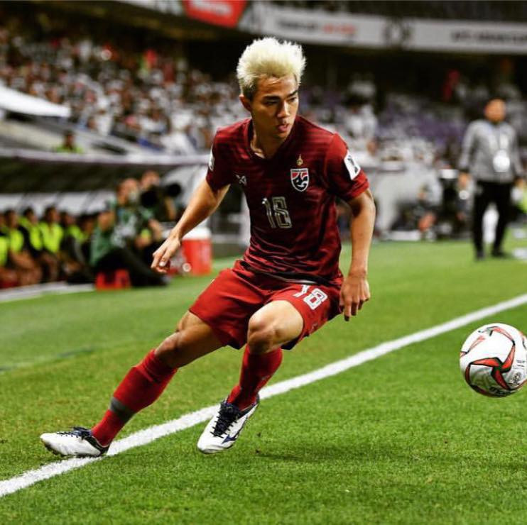 Sự bùng nổ của Chanathip là nguồn cơn giúp Thái Lan thăng hoa nhưng nếu cầu thủ này mất phong độ thì đó là một thảm họa.