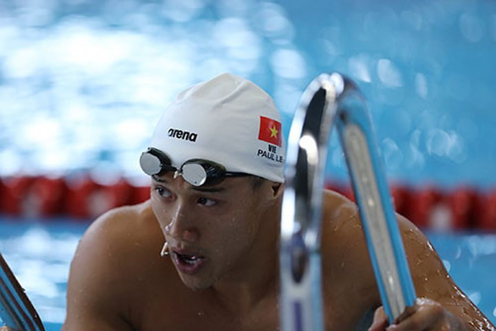  Lê Nguyễn Paul bứt tốc vào chung kết bơi 100 m ngửa: Sau khi có bước xuất phát không thực sự tốt, Lê Nguyễn Paul đã bất ngờ bứt phá tốc giành vị trí thứ 2 trong lượt bơi thứ 2 nội dung vòng loại bơi 100 m ngửa nam.