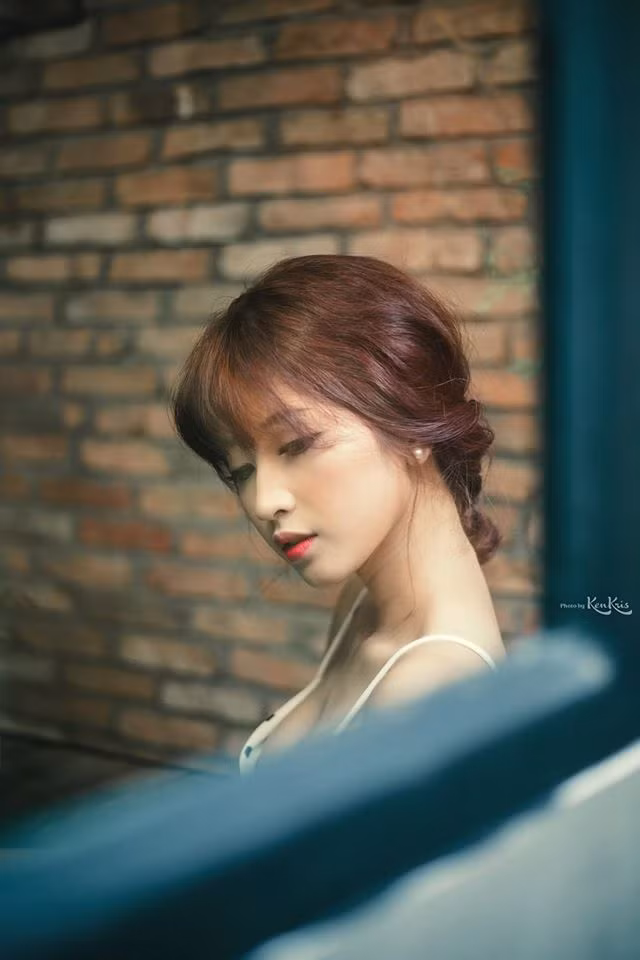 Hot girl 9X xinh dep, tai nang lam chao dao phim truong-Hinh-2