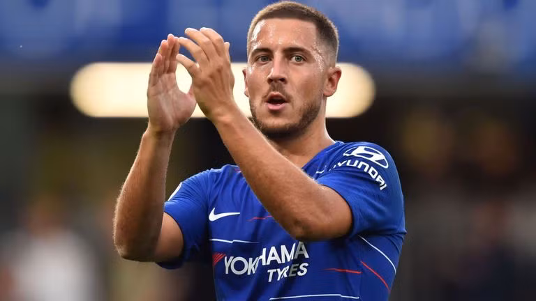  Chuyển nhượng bóng đá mới nhất từ Express, Chelsea đang muốn gia hạn hợp đồng với Hazard và con số được các BLĐ The Blues đưa ra là 350.000 bảng/tuần.