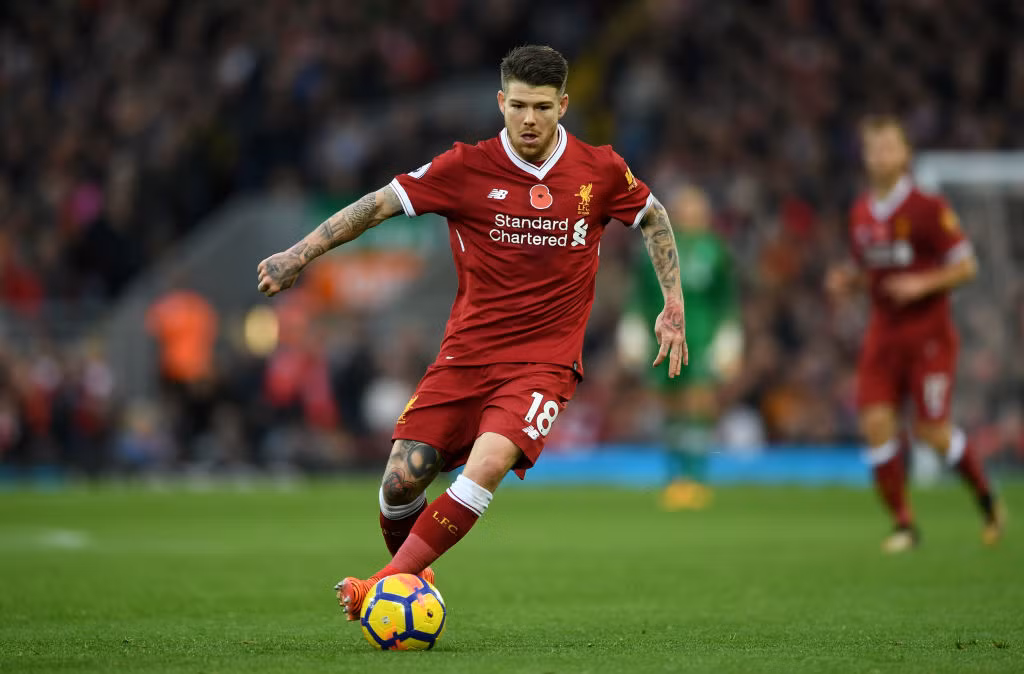 Theo nguồn tin của Mirror, Arsenal sẵn sàng ký hợp đồng với ngôi sao sắp bị Liverpool thải loại, Alberto Moreno.