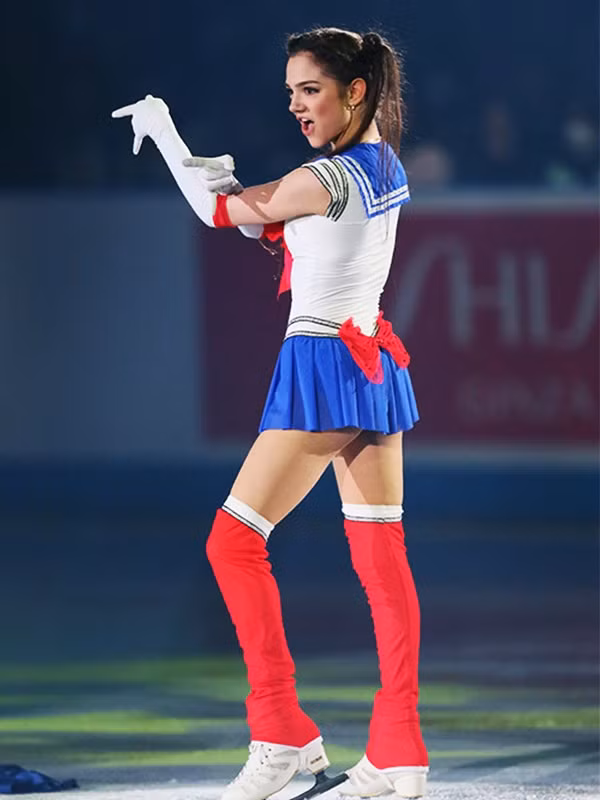 Trong bài diễn gần 4 phút trên nền nhạc mở màn Moonlight Densetsu của bộ phim Thủy thủ mặt trăng, cô nàng VĐV trượt băng xinh đẹp Evgenia Medvedeva đã cống hiến cho những khán giả có mặt tại sân băng Tokyo những động tác hết sức gọn gàng và uyển chuyển.