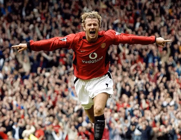 David Beckham (1992- 2003, 394 trận- 85 bàn): 6 chức vô địch Premier League, 2 FA Cup, 1 Champions League.