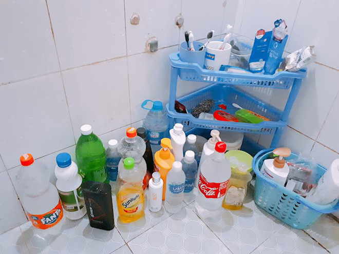 Mới bước vào tháng 5, nghĩa là những ngày đỉnh điểm nắng nóng vẫn chưa chính thức bắt đầu, thế nhưng trên mạng xã hội rất nhiều các dân mạng đã kêu nóng thấu trời, đặc biệt là vấn đề mất nước sạch triền miên.