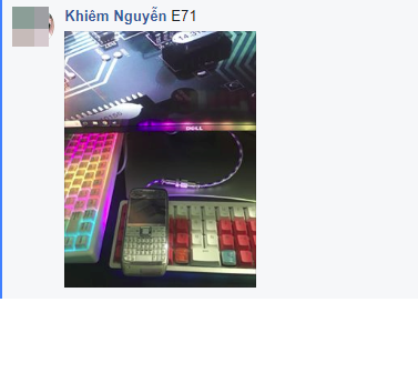 Những chiếc điện thoại đời đầu của dân mạng thường thì thuộc các dòng máy đã mất tích trên thị trường như Nokia, Q.mobile hay Sky. Máy chẳng có chức năng gì quá đặc biệt, chỉ để nghe gọi, nhắn tin, hay cao hơn thì thêm được mấy trò chơi điện tử đơn giản như rắn săn mồi hay đua xe.