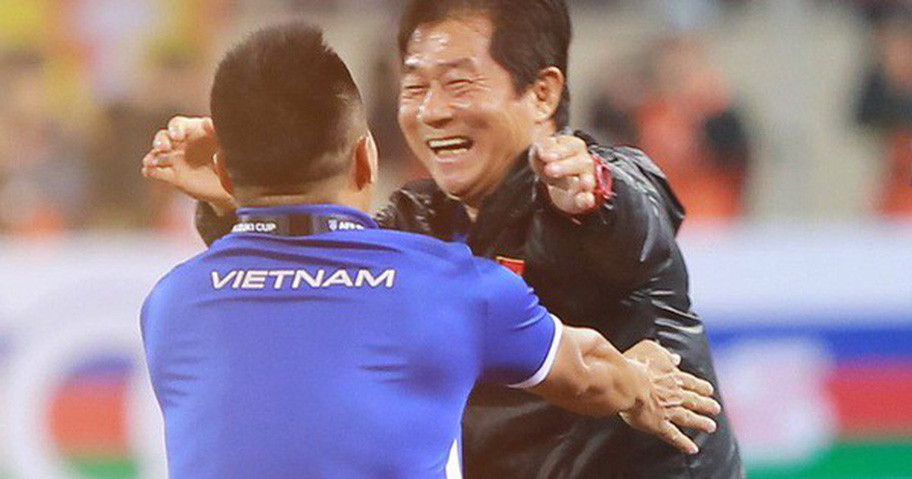 Sau khi bay về Hàn Quốc nghỉ dưỡng với gia đình, HLV Bae Ji-won đã công bố ông sẽ tiếp tục sự nghiệp huấn luyện của mình tại CLB Avenir ở Malaysia.