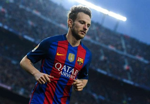 PSG được cho là đã lên kế hoạch chiêu mộ Ivan Rakitic ngay trong mùa Hè này. Tuy nhiên, tờ Marca khẳng định, "Gã nhà giàu" nước Pháp phải chi ít nhất 125 triệu euro phí giải phóng hợp đồng nếu muốn mua Rakitic.
