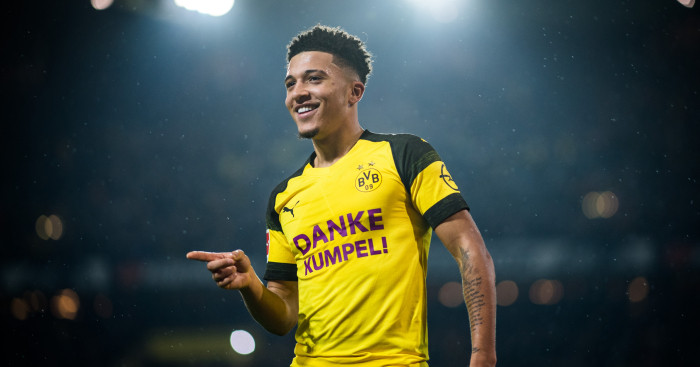 Chuyển nhượng bóng đá từ Mirror, Jadon Sancho của Dortmund là cái tên được MU vô cùng ưa thích và rất có thể sẽ mang về sân Old Trafford trong mùa hè này.