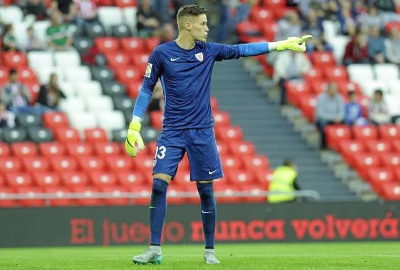 HLV Jose Mourinho đang nhắm đến thủ thành Bilbao, Alex Remiro sau khi không gia hạn được với David De Gea.