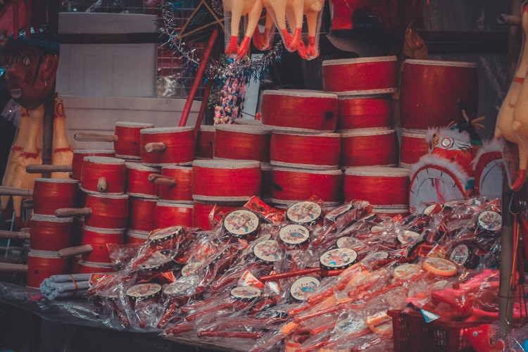 Trống vẫn luôn là món đồ chơi truyền thống không thể thiếu trong mỗi dịp Tết Trung thu.