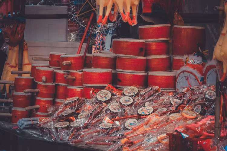 Trống vẫn luôn là món đồ chơi truyền thống không thể thiếu trong mỗi dịp Tết Trung thu.