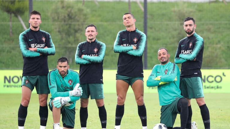 Bo Dao Nha 3 - 3 Tay Ban Nha: Ronaldo sam vai nguoi hung bang hat-trick-Hinh-17