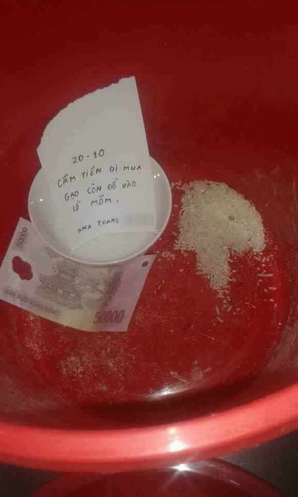 Món quà vô cùng thiết thực mang tính lo cho bữa cơm của các đấng mày râu.