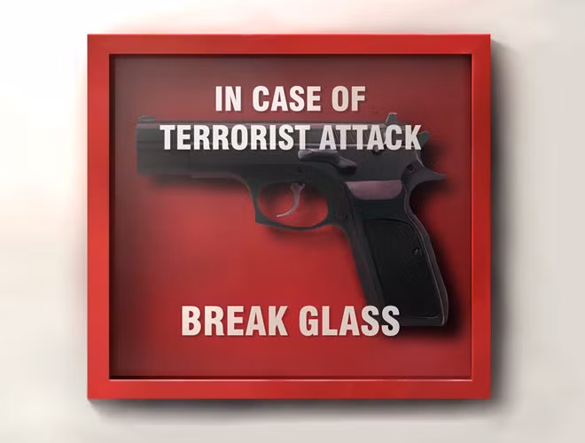 “Tôi quan tâm tới những câu chuyện của thế giới đương đại và bộc lộ suy nghĩ cá nhân với từng vấn đề. Tôi cố gắng để người xem nhận ra ý nghĩa ẩn giấu dưới các bức tranh mang tính biểu tượng sâu sắc” - Sebastian cho biết thêm.