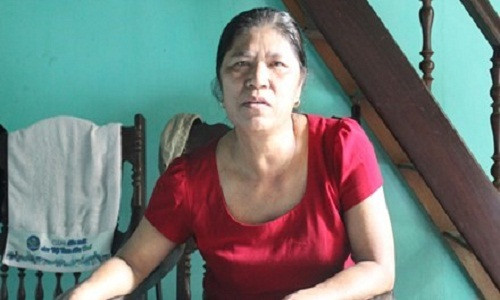 Bà Phong tường trình lại sự việc.