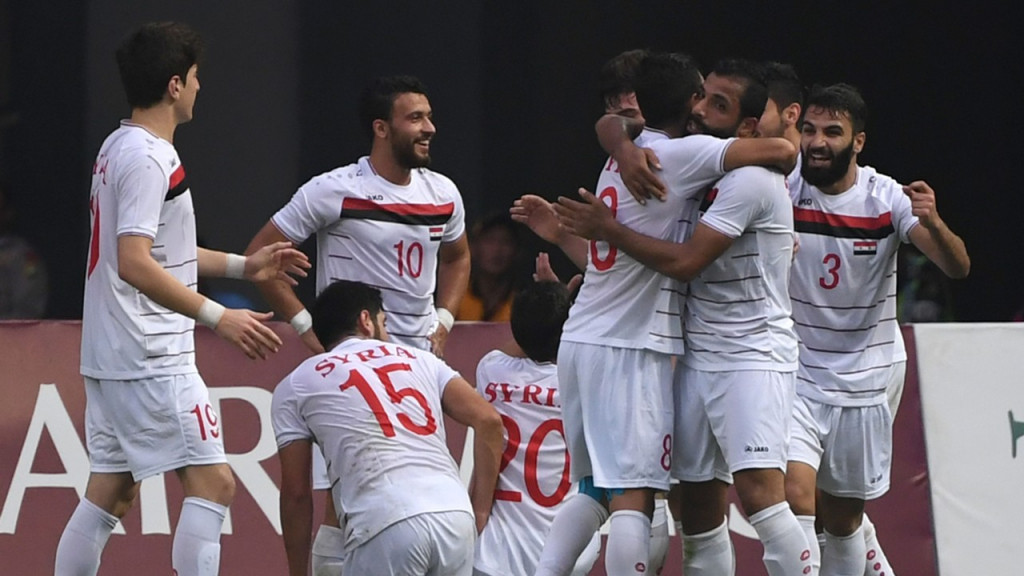 Olympic Viet Nam - Olympic Syria: Cho doi su cao tay cua HLV Park Hang Seo-Hinh-2