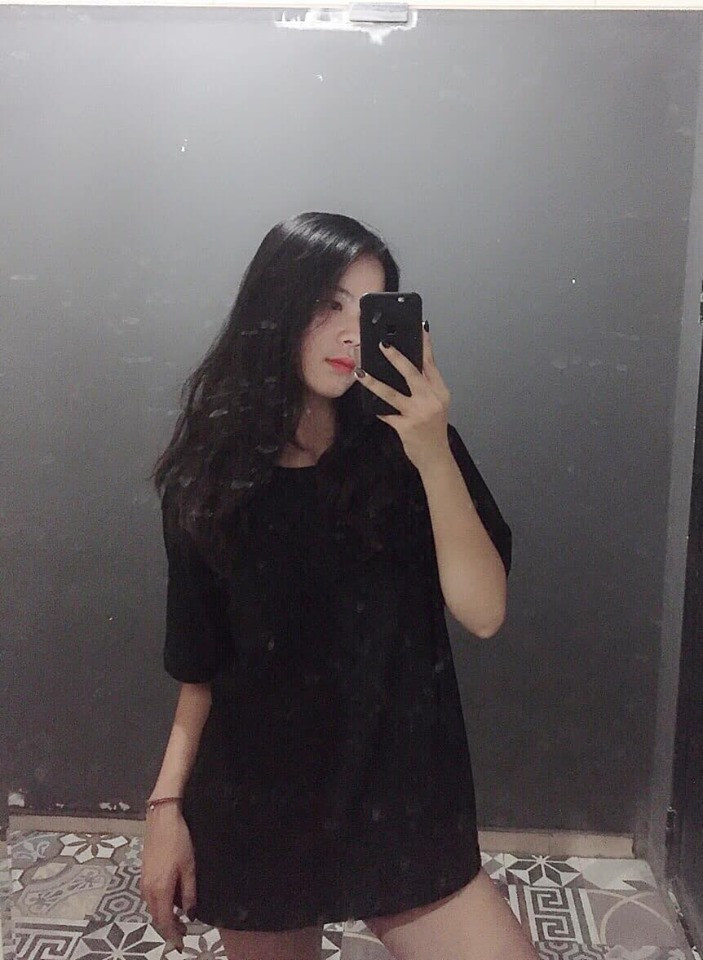 Thành quả của Hương Ly đạt được đó là chỉ sau 1 mùa hè, cô nàng đã giảm được hơn 10kg, thân hình thon gọn mảnh mai hơn.