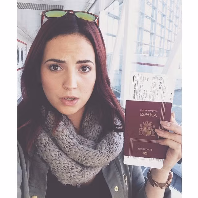 Claudia Sanchez sở hữu khuôn mặt đẹp cùng với một thân hình khá chuẩn.