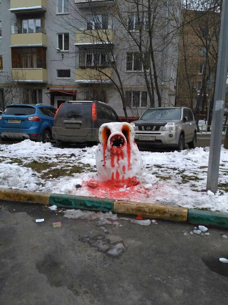 Khi người tuyết đóng phim kinh dị. Ảnh sử dụng trong bài: Sưu tầm Facebook.