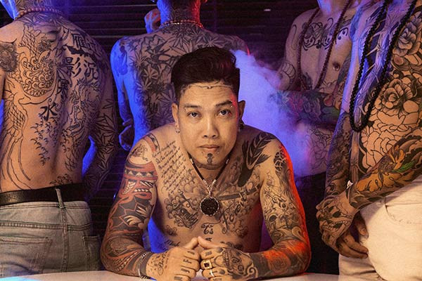 Trong thế giới ma mị của những hình xăm, người xăm hình vẫn tự tin với sự lựa chọn của họ, dù thiên hạ vẫn có người cười chê.