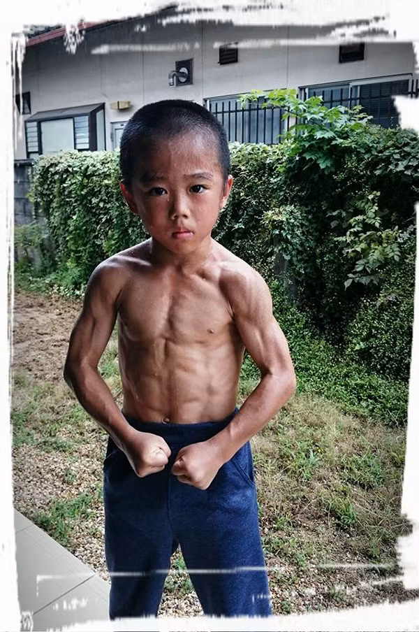 Đam mê và tài năng của bé trai 7 tuổi khiến nhiều người mong cậu sẽ sớm gia nhập làng phim thế giới và gặt hái được nhiều thành công.