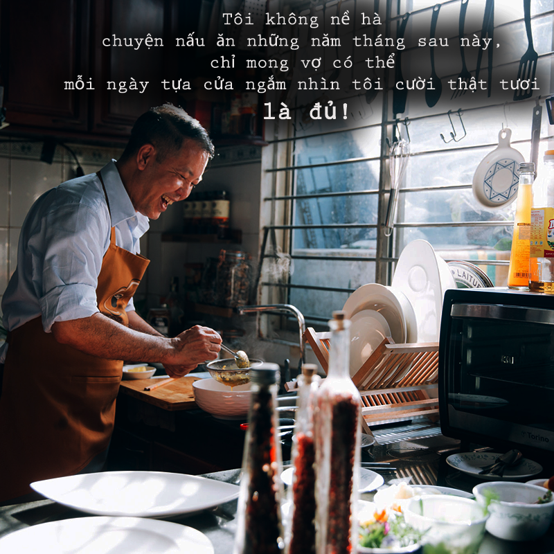 "Đàn ông vào bếp, ngọt ngào lắm!" đó là cảm nhận của những người phụ nữ may mắn khi "rước" được tấm chồng biết lo toan và san sẻ gánh nặng gia đình.