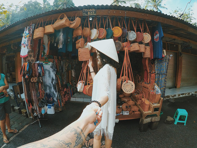 Nhìn vào hành trình dài ngày của Kiều Ly với bao nhiêu điểm đến như thế ai cũng nghĩ là sẽ đắt đỏ. Nhưng hoá ra tổng chi phí chỉ từ 15 đến 20 triệu.