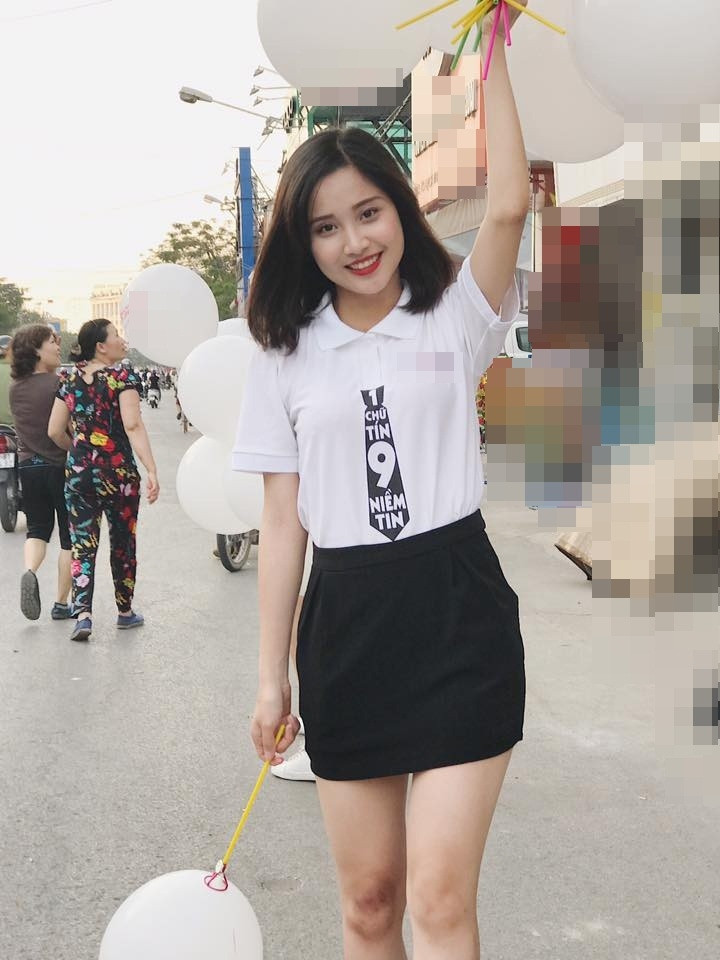 Tuy nhiên sự nổi tiếng bất ngờ, không hề khiến Phan Trinh cảm thấy phiền phức gì mà ngược lại nữ sinh 9X ĐH Hàng hải này còn có cảm giác khá thú vị khi bỗng nhiên có được thêm nhiều người bạn mới.