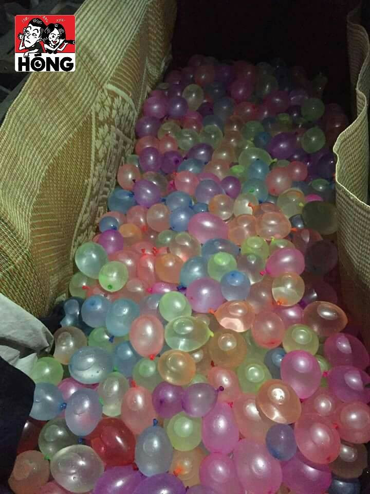 Các bạn nữ sẽ là mục tiêu được các nam sinh nhắm tới trong trận chiến ngày cuối cấp.