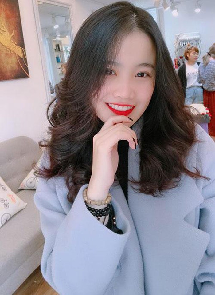 Hậu vệ của CLB Hà Nội đã công khai hẹn hò với Nguyễn Hoàng Anh nhân sinh nhật 19 tuổi của anh vào tháng 4/2018.