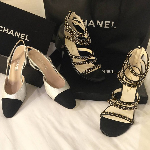 Phụ kiện giày dép cũng phải là thương hiệu thời trang thế giới.