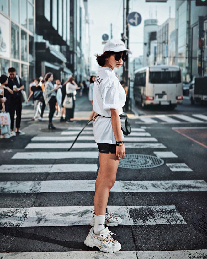 Vienna vốn là một hot girl MXH với lượng follow trên Twitter lên tới gần 350.000 follow, con số này trên Instagram cũng là gần 115.000 lượt.