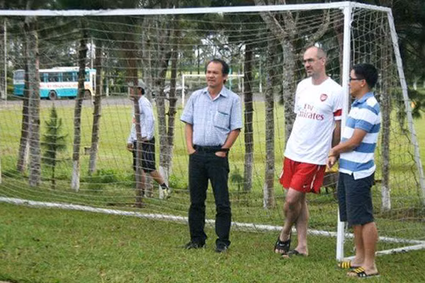 Bau Duc co the bi phat 200 trieu dong neu bo giai U21