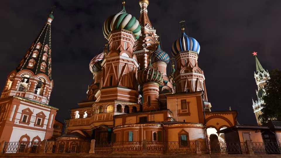 Theo ước tính của BTC World Cup 2018, nước Nga sẽ đón khoảng hơn 800.000 NHM từ nhiều hơn trên thế giới đến xem các trận đấu ở vòng chung kết World Cup 2018 diễn ra trong vòng một tháng tới.