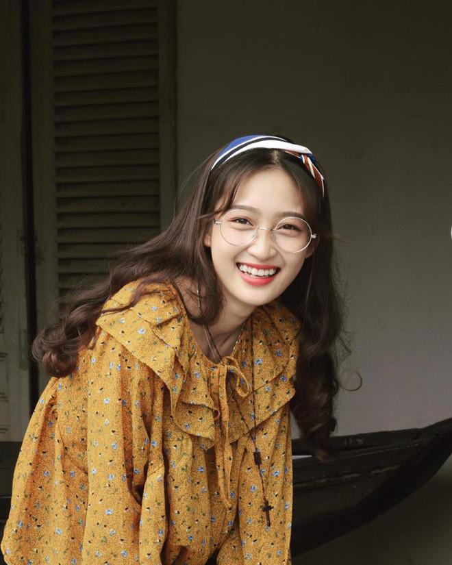 San cho biết cô bạn rất vui khi những sản phẩm của mình nhận được nhiều sự yêu mến trên MXH. Cô bạn cũng đã nghĩ đến việc theo đuổi nghệ thuật nghiêm túc và cho ra đời những sản phẩm mang đậm dấu ấn cá nhân hơn.