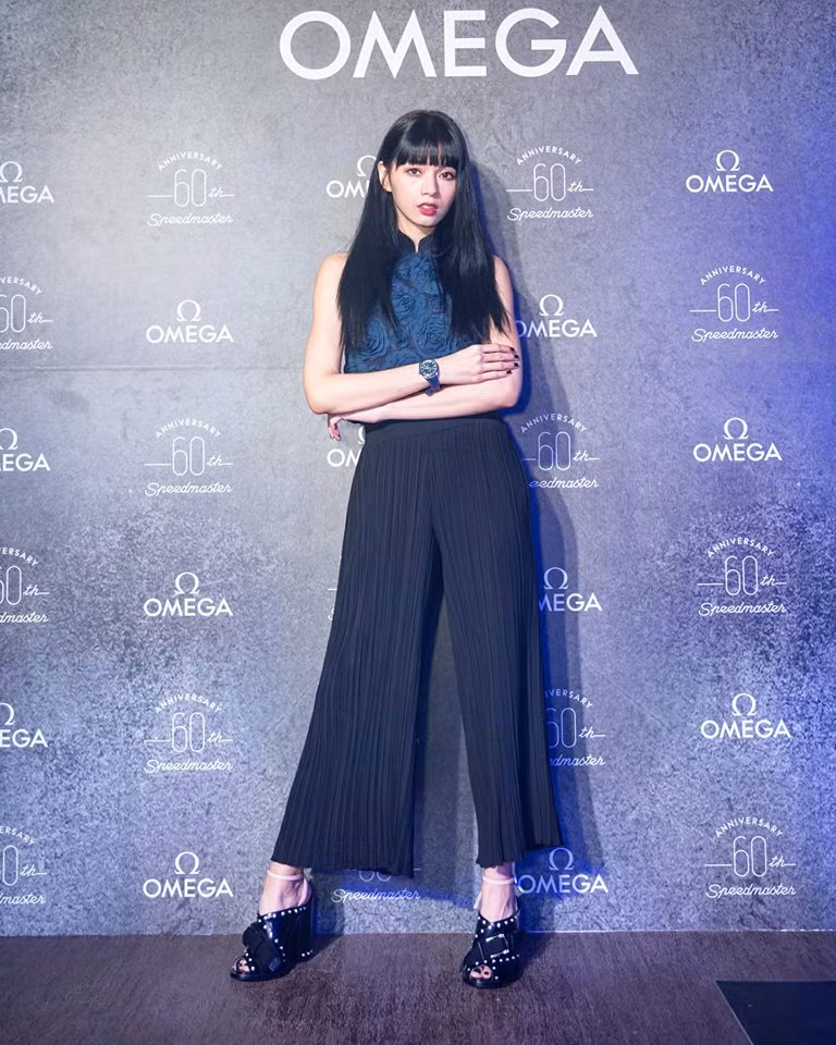 Dù mới bước chân vào nghề người mẫu chưa lâu nhưng YuanYuan Kuo lại nắm giữ rất nhiều hợp đồng làm gương mặt đại diện cho các hãng thời trang nổi tiếng thế giới tại Đài Loan như NOVA, Marie Claire, BEAUTY hay VIVI.