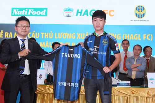 Cuối năm 2015, cầu thủ thứ 3 của HAGL cũng lên đường theo dạng cho mượn là Xuân Trường.