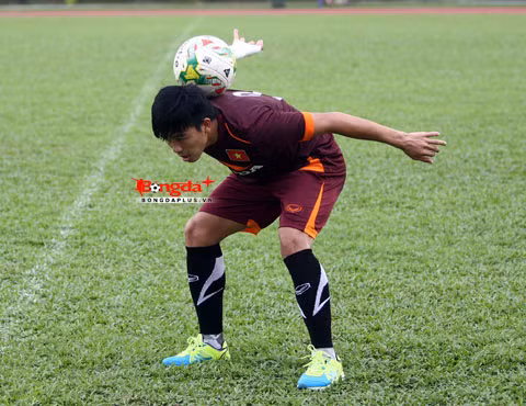 Dã mát xem Mạnh Hùng tang bóng dieu luyẹn